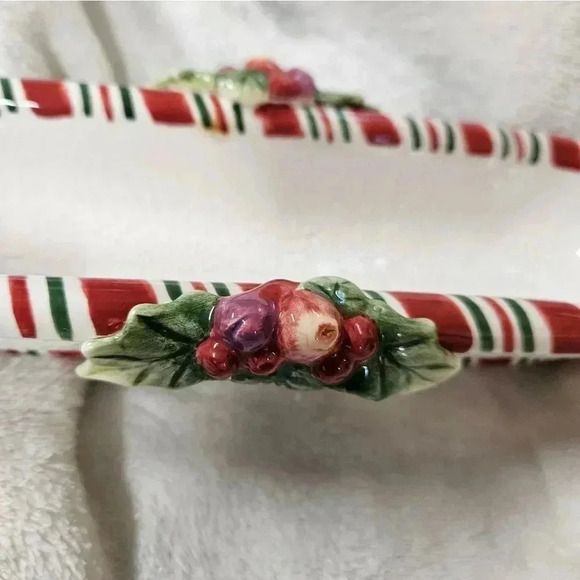 FITZ & FLOYD Peppermint Teddy Cracker Tray - Picture 4 of 9